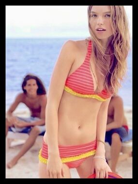 💕ⓅⒾⓃⓀ ⓋⓈ VINTAGE/HTF/RARE Pink/Yellow 2 Piece Bikini💕